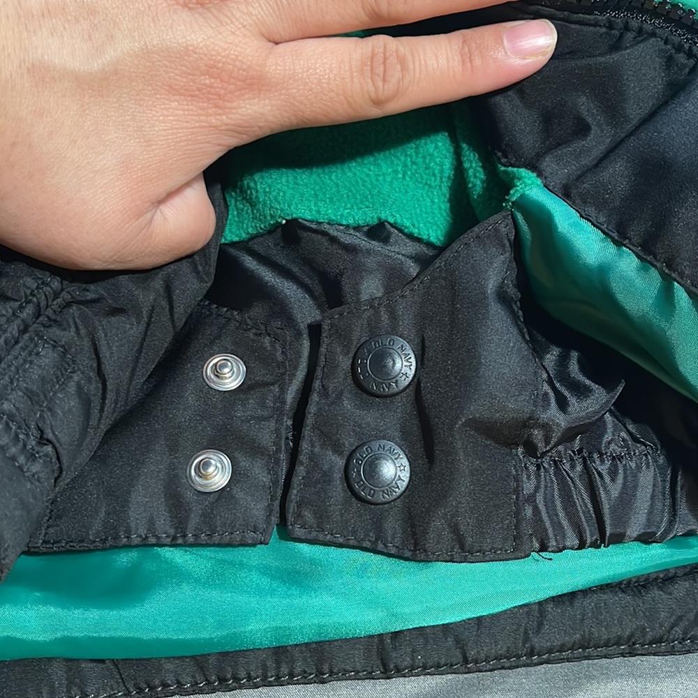 Old Navy Toddler Boy Black & Green Puffer Jacket with Fleece Lining -Snow Jacket - Picture 8 of 12